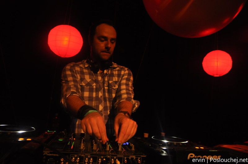 ELEKTRA W. PAN-POT (MOBILEE) - Pátek 14. 12. 2012